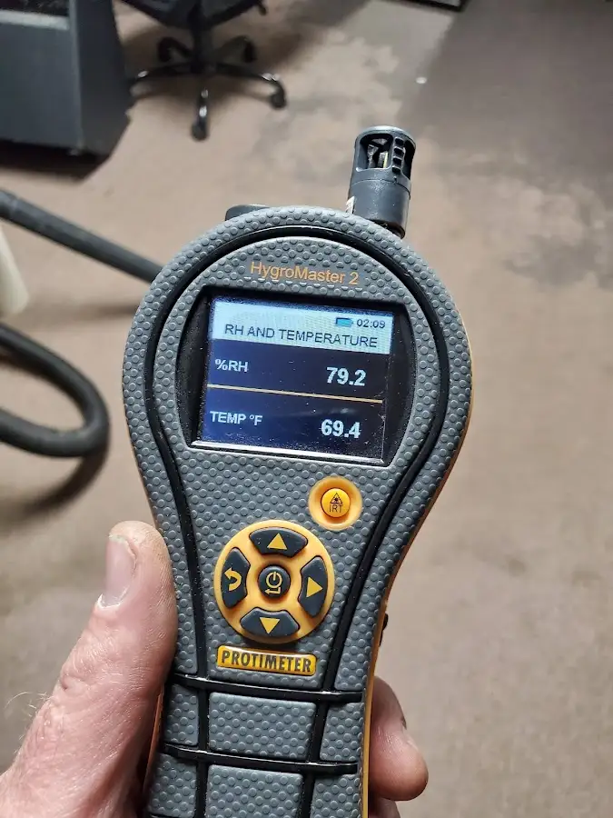Moisture meter humidity assessment for Mold Remediation & Removal in Midlothian